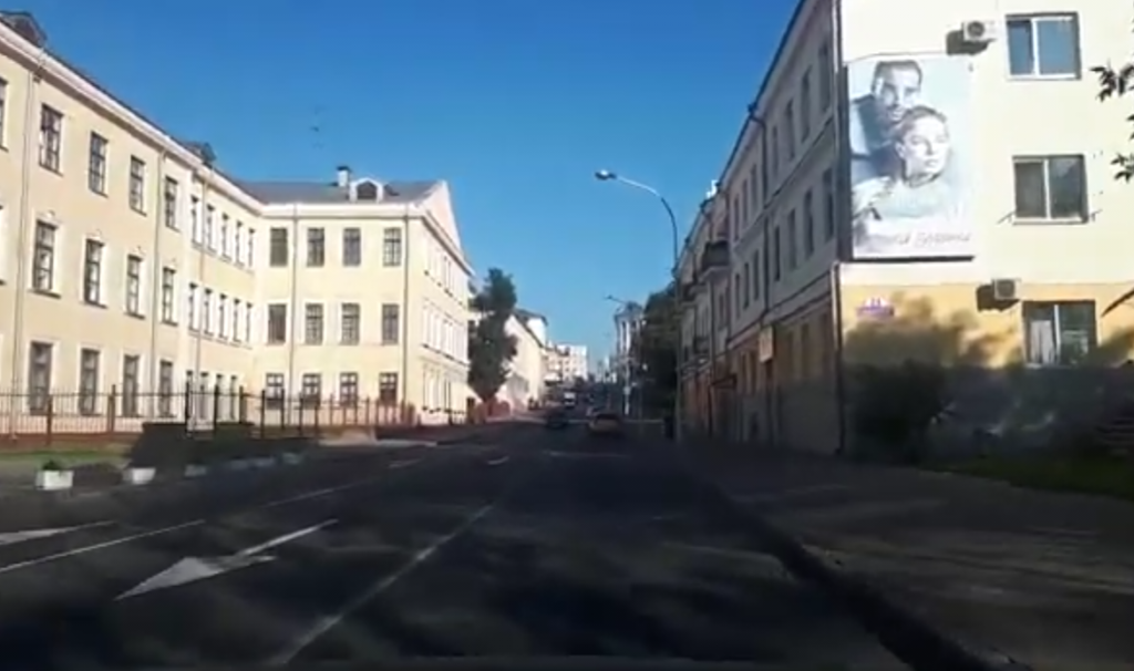 КАК ТРОГАТЬСЯ В ГОРКУ во время вождения по городу6 КАК ТРОГАТЬСЯ В ГОРКУ во время вождения по городу6